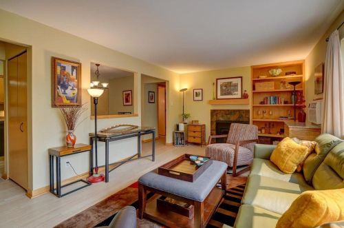 1014 Spaight St, Madison, WI 53703-3570