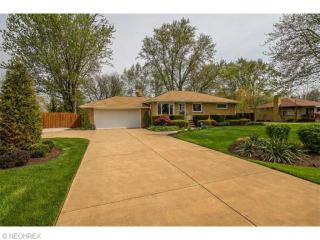 2829 Robert Pkwy, Brunswick, OH 44212-1480