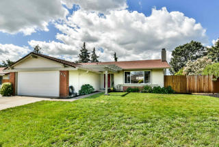 1018 Cromwell St, Livermore CA  94551-1722 exterior