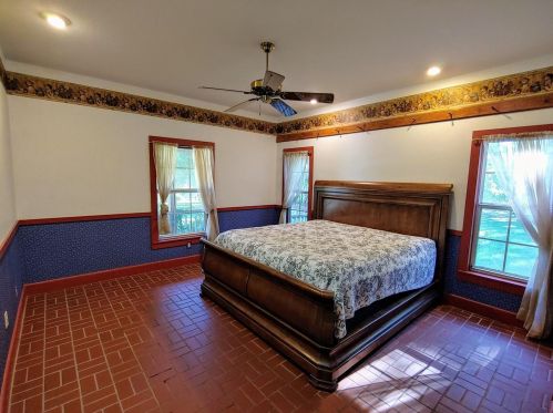 12035 Scott Dr, Dade City FL 33525-5644 exterior