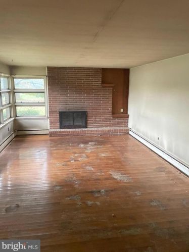 15 Woods Dr, Navy Sup Dpt PA  17050-2748 exterior