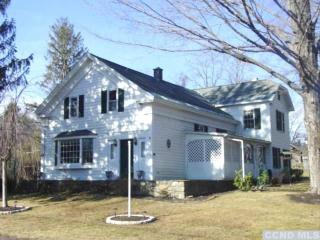 882 West Rd, Norton Hill, NY 12083-3706