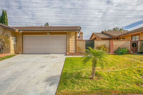 25776 Covala Ct, Santa Clarita CA  91355-2262 exterior