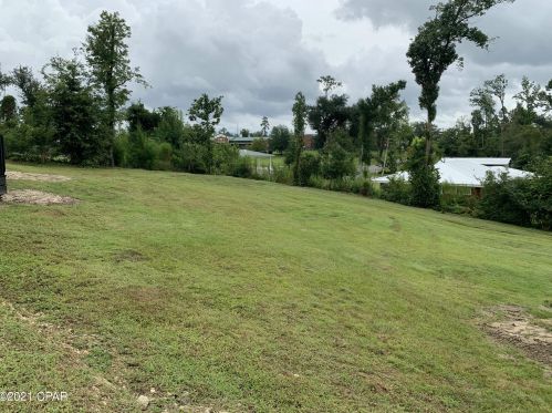 2940 Dogwood St, Marianna FL  32446-3215 exterior