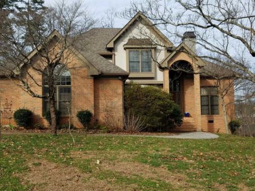 7225 Canmore Ln, Knoxville, TN 37919-5902