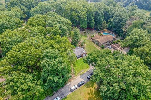 1315 Buckeye St, Connellsville PA  15425-4706 exterior