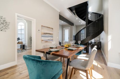 1433 Adeline St, Oakland CA  94607-2800 exterior