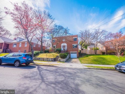 1416 Leegate Rd, Washington, DC 20012-1212