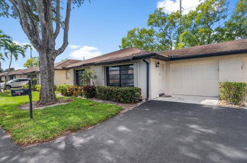 4948 Equestrian Cir, Boynton Beach, FL