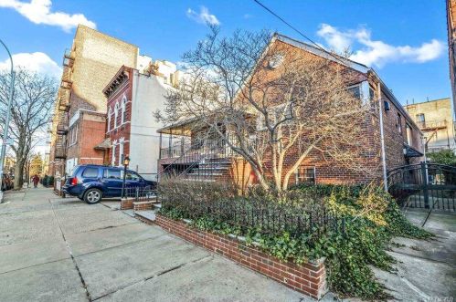 34-35 29th St, Long Island City, NY 11106-2502