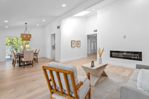 4455 Park Alisal, Calabasas CA  91302-1757 exterior