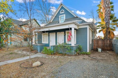 3325 Mulberry St, Riverside, CA 92501-2942
