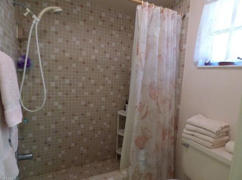 314 Jackson Ave, Lehigh Acres FL 33972-4415 exterior