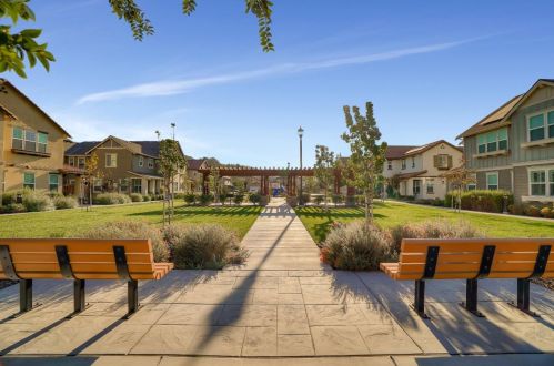 18083 Monterey Rd, Morgan Hill CA  95037 exterior