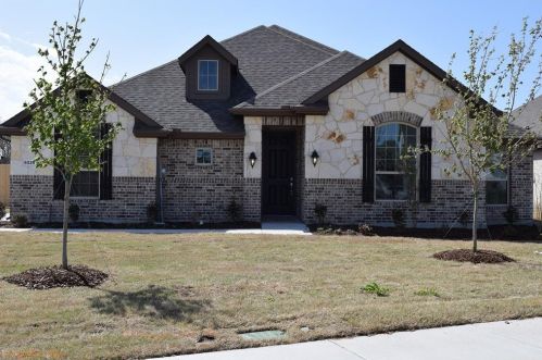 6226 Mill Valley Dr, Midlothian, TX 76065