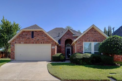 146 Arbor Glen Dr, Euless, TX 76039-3759