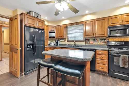 131 Chippewa Park Rd, Beaver Falls PA  15010-1459 exterior