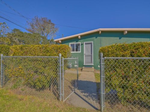 417 Locust St, Del Monte Park CA  93950-3924 exterior