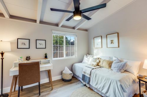 774 Lakewood Dr, Sunnyvale CA  94089-2505 exterior