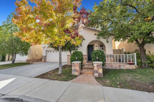 27207 Sterling Grove Ln, Santa Clarita, CA 91387-3808
