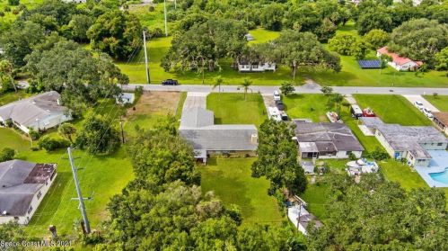 2875 Diamond Rd, Titusville FL  32796-1633 exterior