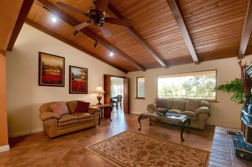 18883 Hummingbird Dr, Lake Wildwood CA  95946-9694 exterior