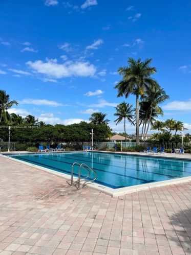 17067 11th St, Hollywood FL 33028-2101 exterior