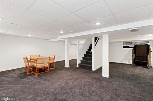 3218 Bruce Dr, Dresher PA  19025-1637 exterior