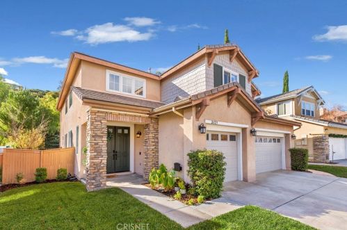 26523 Brant Way, Santa Clarita, CA 91387-8124