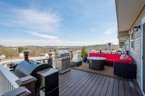 140 Rylie Dr, Harmony, PA 16037-7765