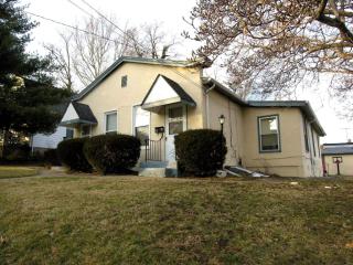 3142 Mozart Ave, Cincinnati OH  45211-5644 exterior