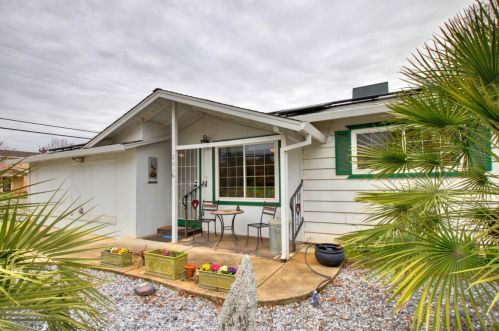 200 Meadow Way, Wheatland, CA 95692-9220
