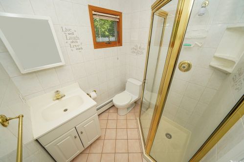 2 Autumn Dr, Mount Sinai NY  11766-2300 exterior