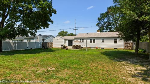 3722 River Rd, Point Pleasant Beach NJ  08742-2051 exterior