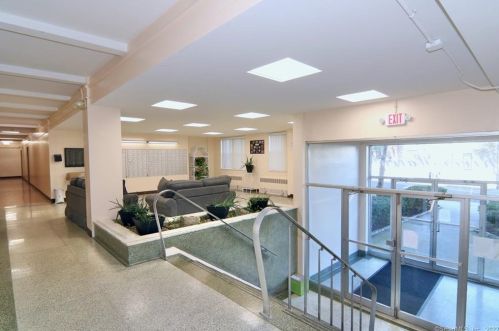 54 North St, Stamford CT  06902-2241 exterior