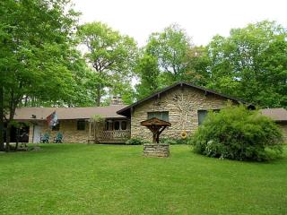 11280 Town Hall Rd, Pulcifer, WI 54124-9799