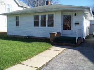 1205 South St, Fremont, OH 43420-3329
