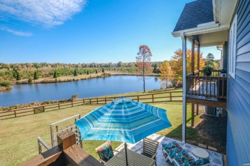 513 Rosewood Dr, Scottsville VA  24590-6491 exterior