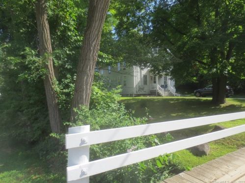 169 West St, Litchfield CT  06759-3453 exterior