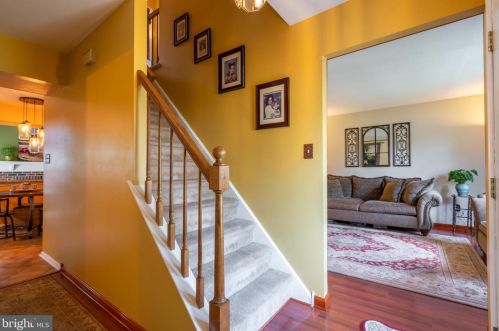 293 Stormfield Dr, Harleysville PA  19438-2387 exterior