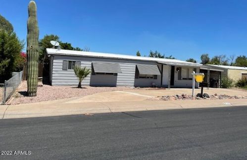 712 Manor St, Chandler, AZ 85225-4394