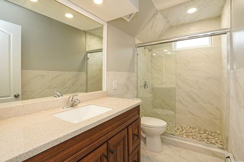 10 Cliftwood Pl, San Remo NY  11754-4011 exterior