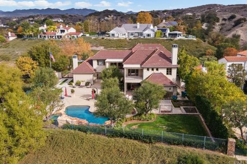 11 Winston Dr, Trabuco Canyon, CA 92679-5135