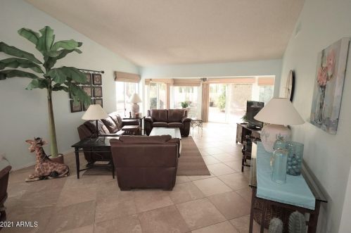 26608 Saddletree Dr, Chandler, AZ 85248-7278