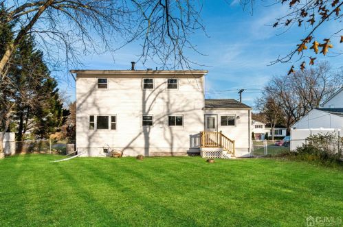 285 Cindy St, Old Bridge NJ  08857-1832 exterior