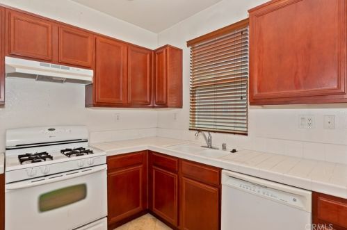 7012 Vining St, Chino CA  91710-8103 exterior