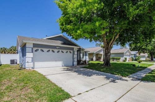1650 Oak Hill Trl, Kissimmee, FL 34747-2415