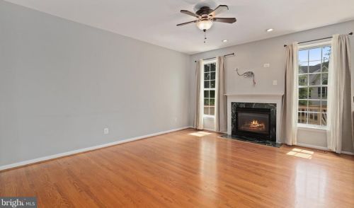 15843 Fourmile Creek Ct, Haymarket VA  20169-5427 exterior