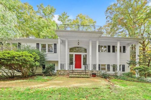 70 Shelter Rock Rd, Stamford, CT 06903-3529