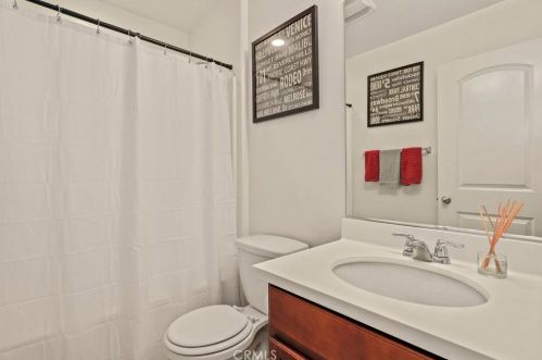 36238 Trail Creek Cir, Wildomar CA  92595-7554 exterior